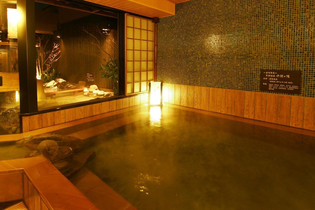 Dormy Inn Kumamoto Natural Hot Spring Buitenkant foto